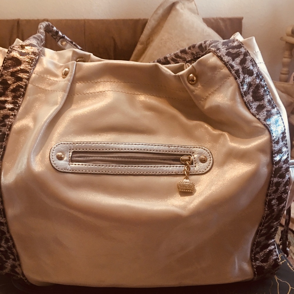 Kathy Van Zeeland purse